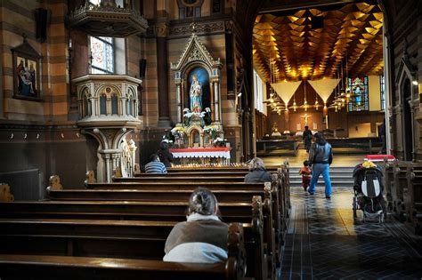 Festhändelsen i Soissons; Frankerna och Katolska Kyrkan En Sammanslutning med Profunda Konsekvenser